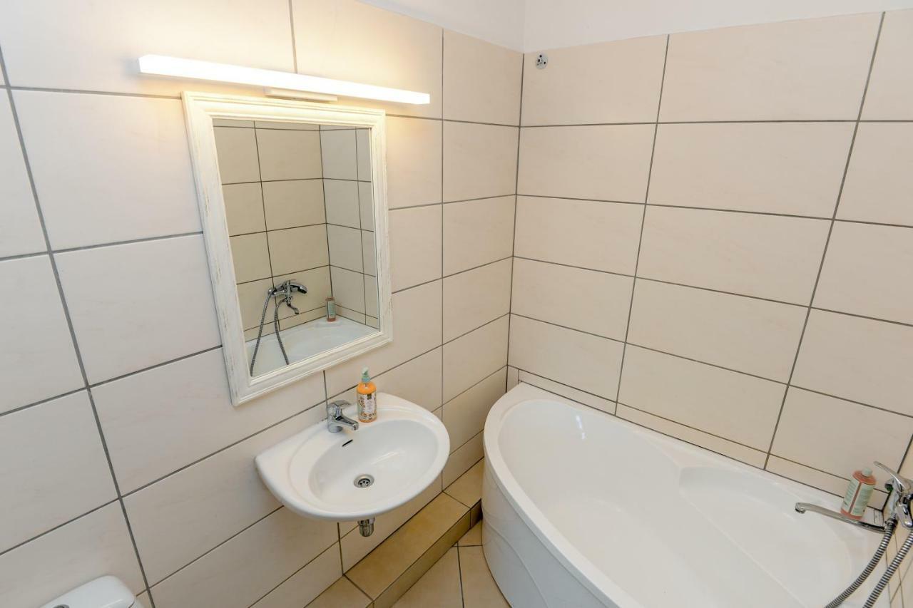 Info Hotel Apartments Palanga Extérieur photo